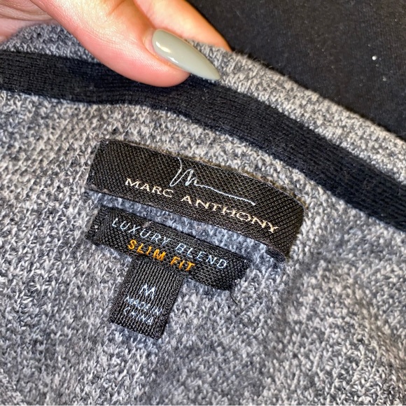 marc anthony sweater - Picture 3 of 3